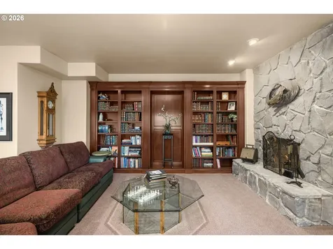 5565 Summit Street West Linn OR 97068