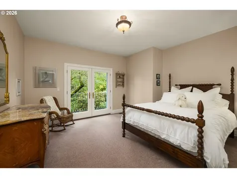 5565 Summit Street West Linn OR 97068