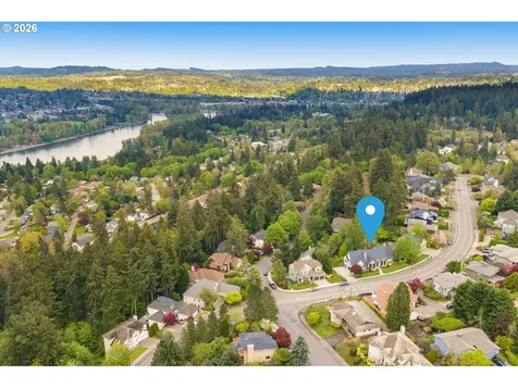 5565 Summit Street West Linn OR 97068