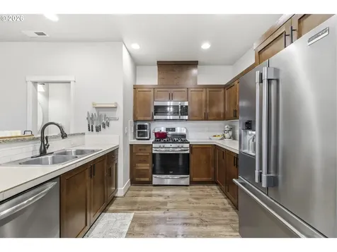 10335 NW 292nd Avenue North Plains OR 97133
