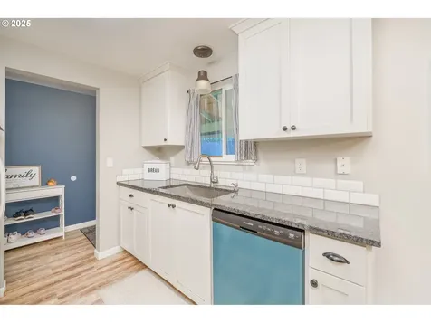 1050 10th Street Washougal WA 98671