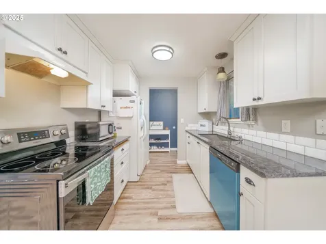 1050 10th Street Washougal WA 98671