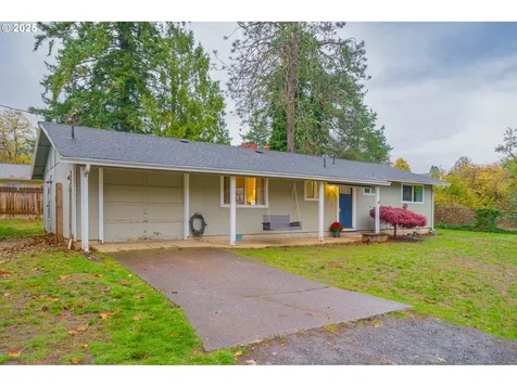 1050 10th Street Washougal WA 98671