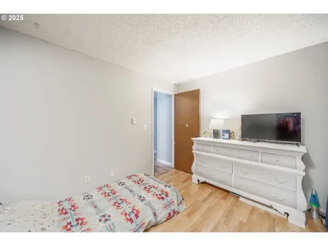 1050 10th Street Washougal WA 98671