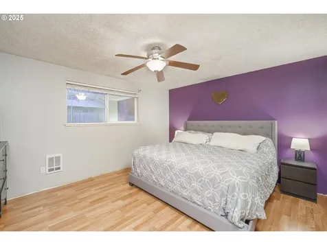 1050 10th Street Washougal WA 98671