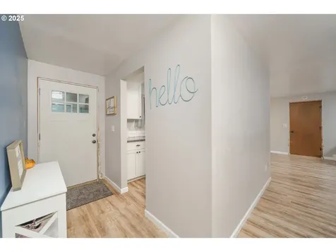 1050 10th Street Washougal WA 98671