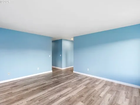 3220 Midway Road Hood River OR 97031