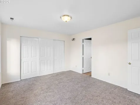 3220 Midway Road Hood River OR 97031