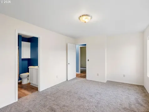 3220 Midway Road Hood River OR 97031