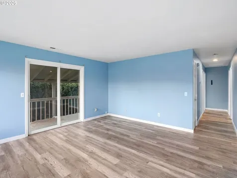 3220 Midway Road Hood River OR 97031