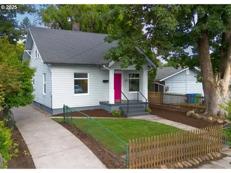 320 NE 75th Avenue Portland OR 97213