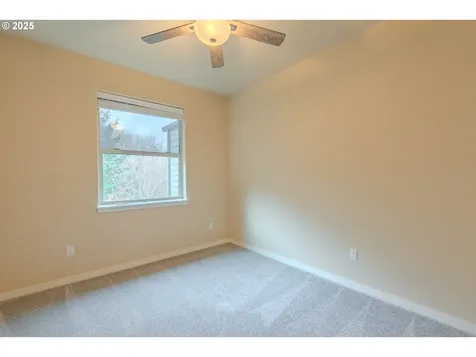 185 N 43rd Place Ridgefield WA 98642