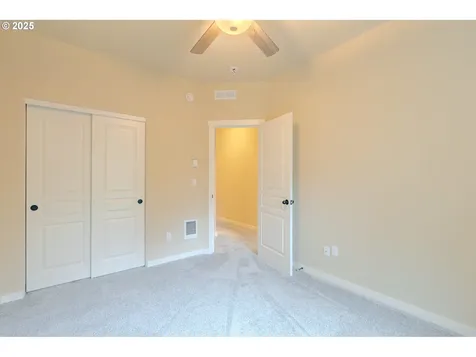 185 N 43rd Place Ridgefield WA 98642