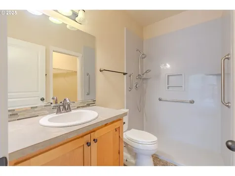 185 N 43rd Place Ridgefield WA 98642