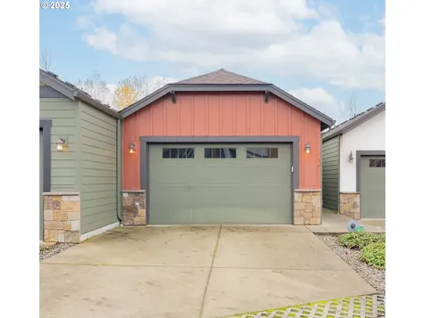 185 N 43rd Place Ridgefield WA 98642