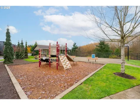 185 N 43rd Place Ridgefield WA 98642
