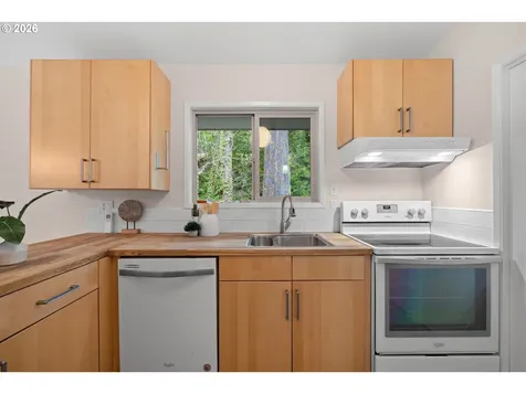 1053 Northshore Place Lake Oswego OR 97034