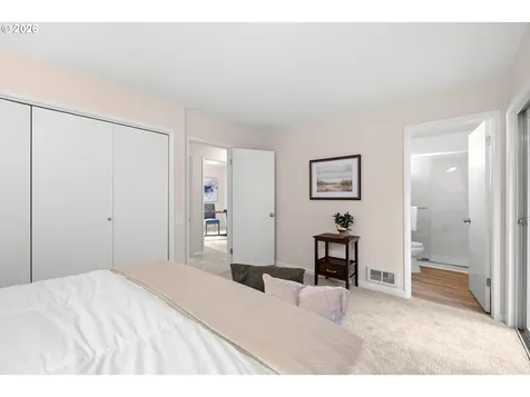1053 Northshore Place Lake Oswego OR 97034