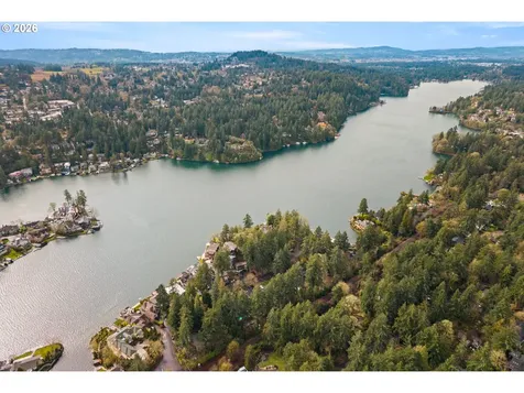 1053 Northshore Place Lake Oswego OR 97034