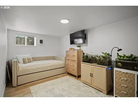 2102 NW Kelly Drive Vancouver WA 98665