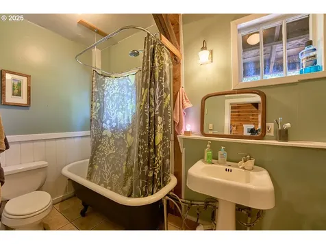 83863 Ollokot Lane Joseph OR 97846