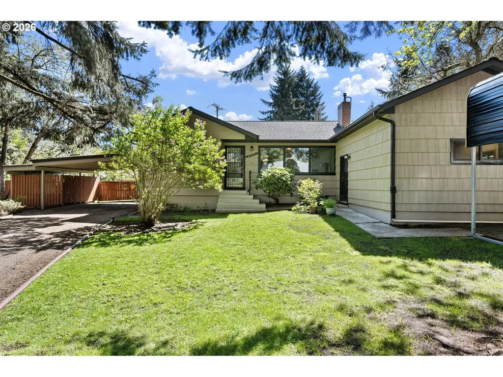 1295 Betty Lane Eugene OR 97404