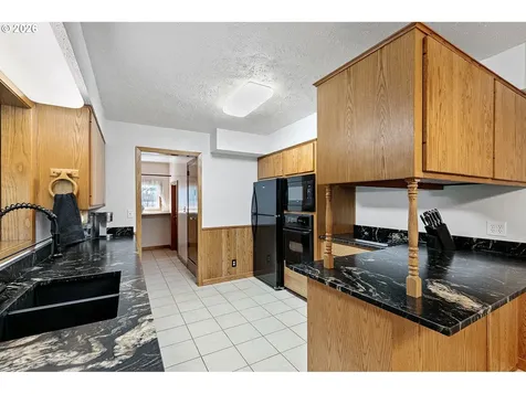 1295 Betty Lane Eugene OR 97404