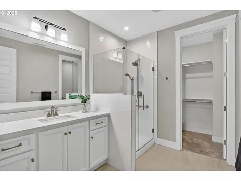 18205 NE 81st Street Vancouver WA 98682