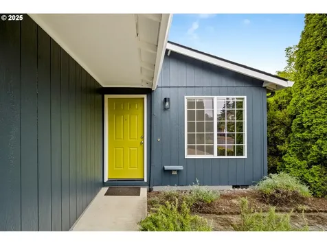 6002 SE Knight Street Portland OR 97206