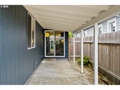 6002 SE Knight Street Portland OR 97206