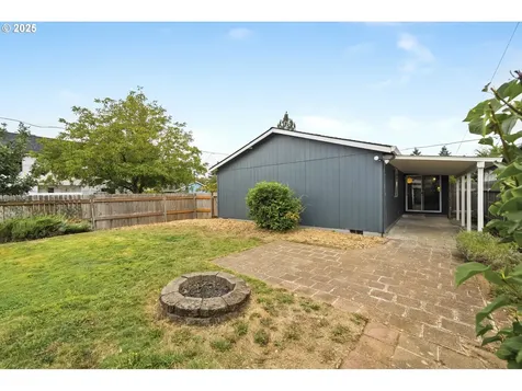 6002 SE Knight Street Portland OR 97206