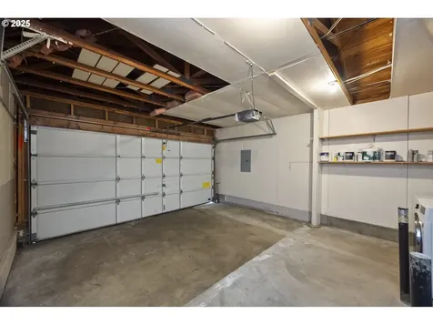 6002 SE Knight Street Portland OR 97206