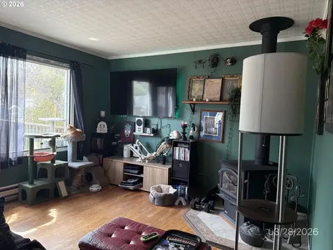 456 N Cammann Street Coos Bay OR 97420