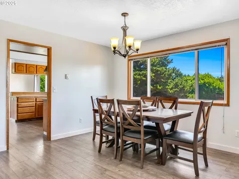 90517 Birdie Drive Warrenton OR 97146