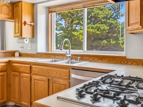 90517 Birdie Drive Warrenton OR 97146
