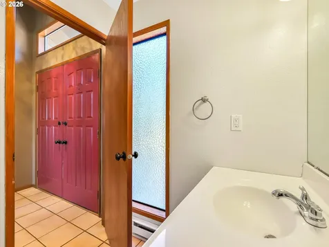 90517 Birdie Drive Warrenton OR 97146