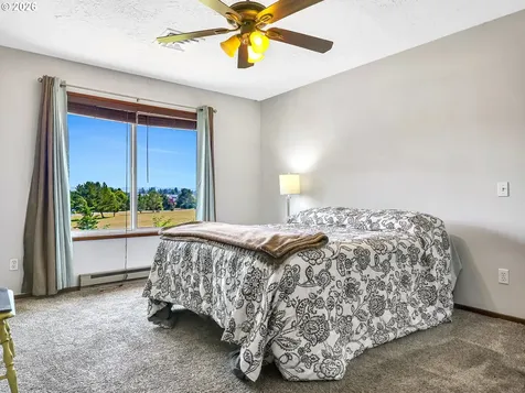 90517 Birdie Drive Warrenton OR 97146