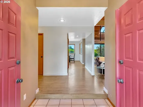 90517 Birdie Drive Warrenton OR 97146
