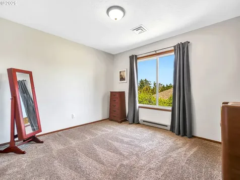 90517 Birdie Drive Warrenton OR 97146