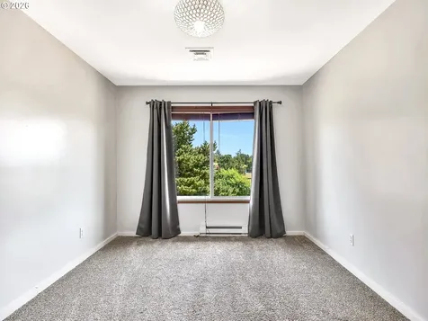 90517 Birdie Drive Warrenton OR 97146
