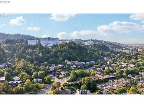 3515 SW Barbur Boulevard Portland OR 97239