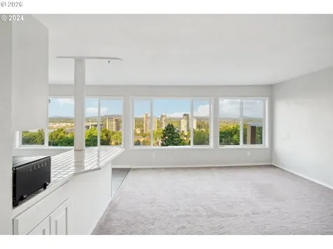3515 SW Barbur Boulevard Portland OR 97239