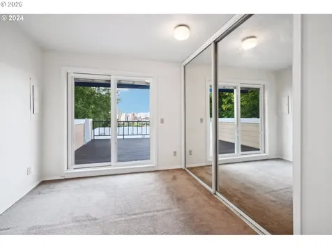 3515 SW Barbur Boulevard Portland OR 97239