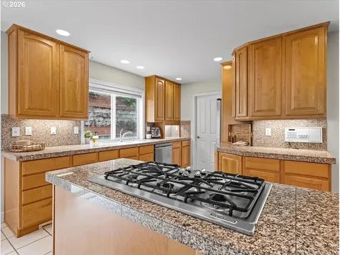 1510 NW Gregory Drive Vancouver WA 98665