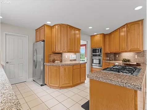 1510 NW Gregory Drive Vancouver WA 98665