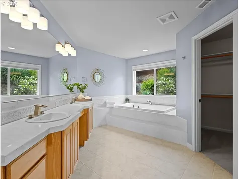 1510 NW Gregory Drive Vancouver WA 98665
