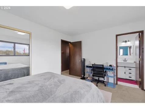 21109 Ilmari Road Clatskanie OR 97016