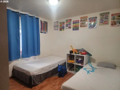 3117 S Tenmile Lakeside OR 97449
