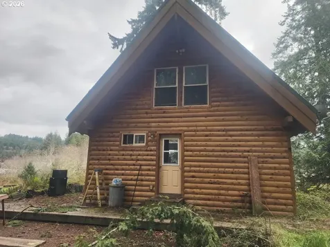 3117 S Tenmile Lakeside OR 97449