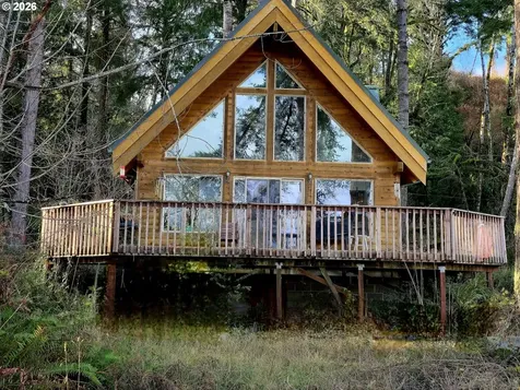 3117 S Tenmile Lakeside OR 97449